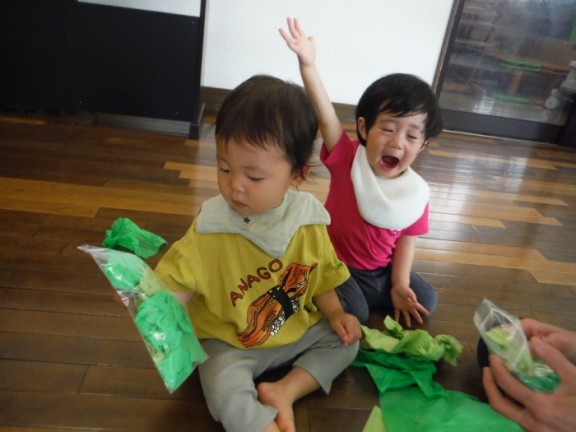 ひよこ・たんぽぽ2組の様子