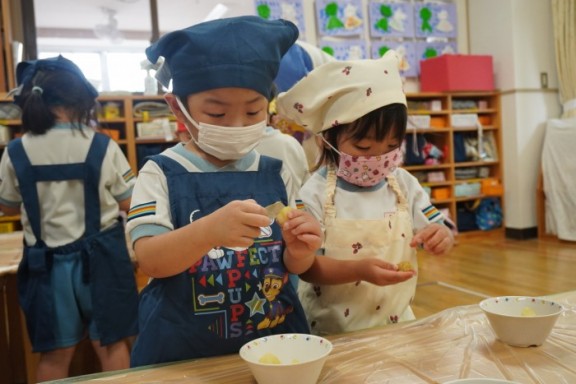 【すみれ組】 食育活動