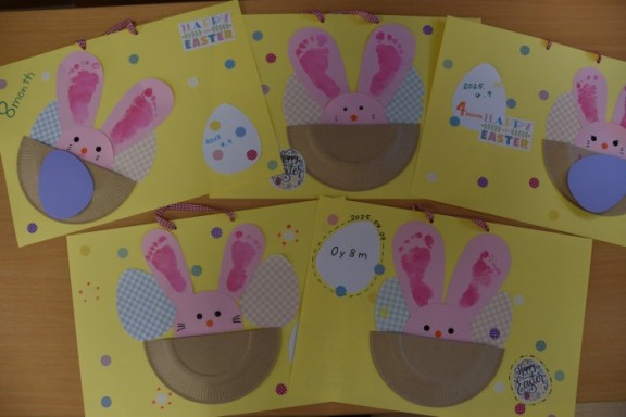 手形足形アート★Easter★